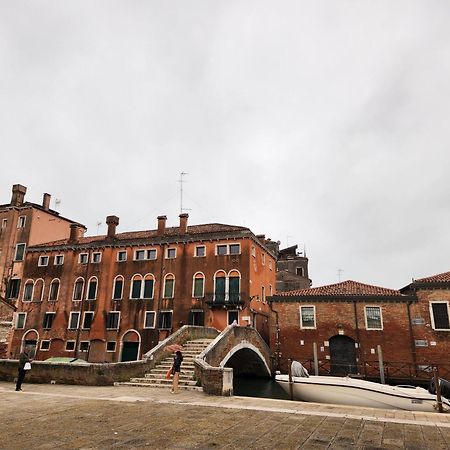Lo Squero Apt Venice Luaran gambar